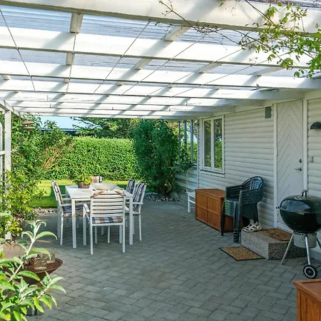 Stunning In Brenderup Fyn With House Sea View Holiday home Bro (Funen)