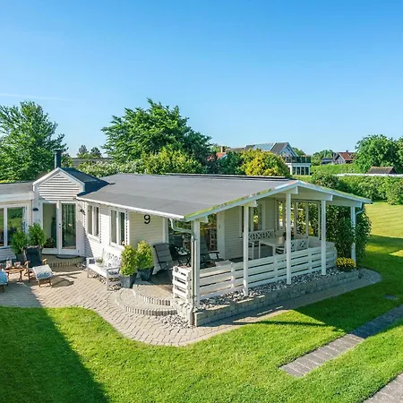 Two-bedroom In Brenderup Fyn Nyaraló *